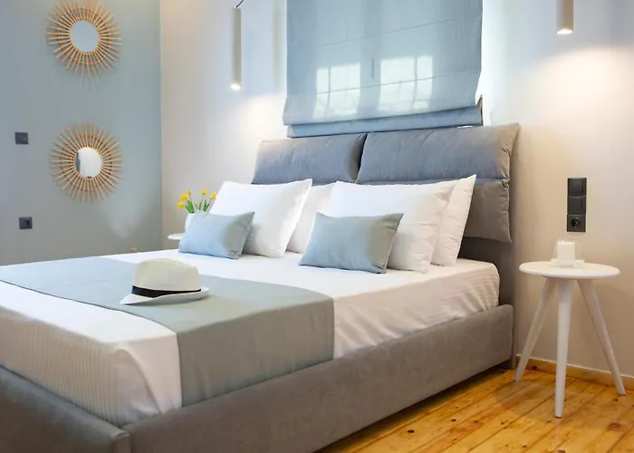 Dimitris - The House & The