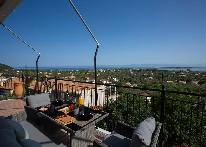 度假居 Dimitris - The House & The *