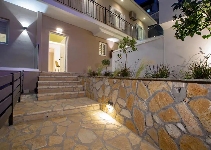 度假居 Dimitris - The House & The Frínion