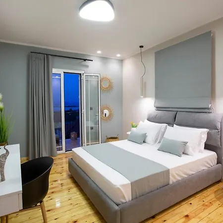 Vakantiehuis Dimitris - The House & The *