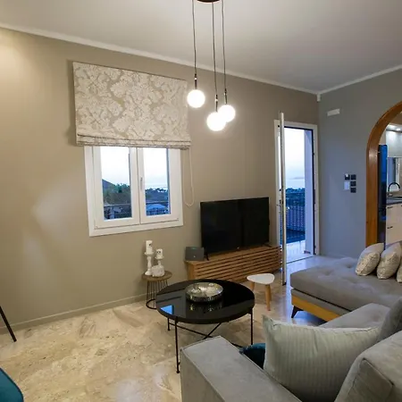 Dimitris - The House & The Vakantiehuis