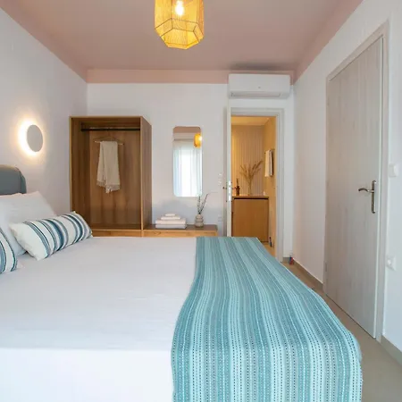 Dimitris - The House & The Vakantiehuis