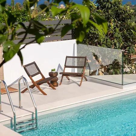 Vakantiehuis Dimitris - The House & The *